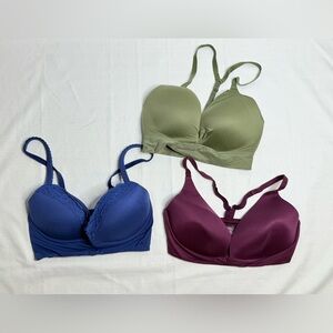 Victoria’s Secret Uplift No Wire & Body By Victoria Bra Lot Of 3 32DD